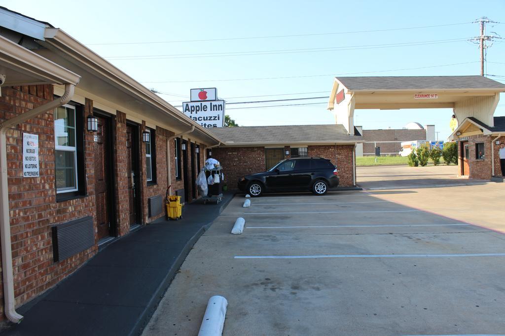 Apple Inn Duncanville Exterior photo