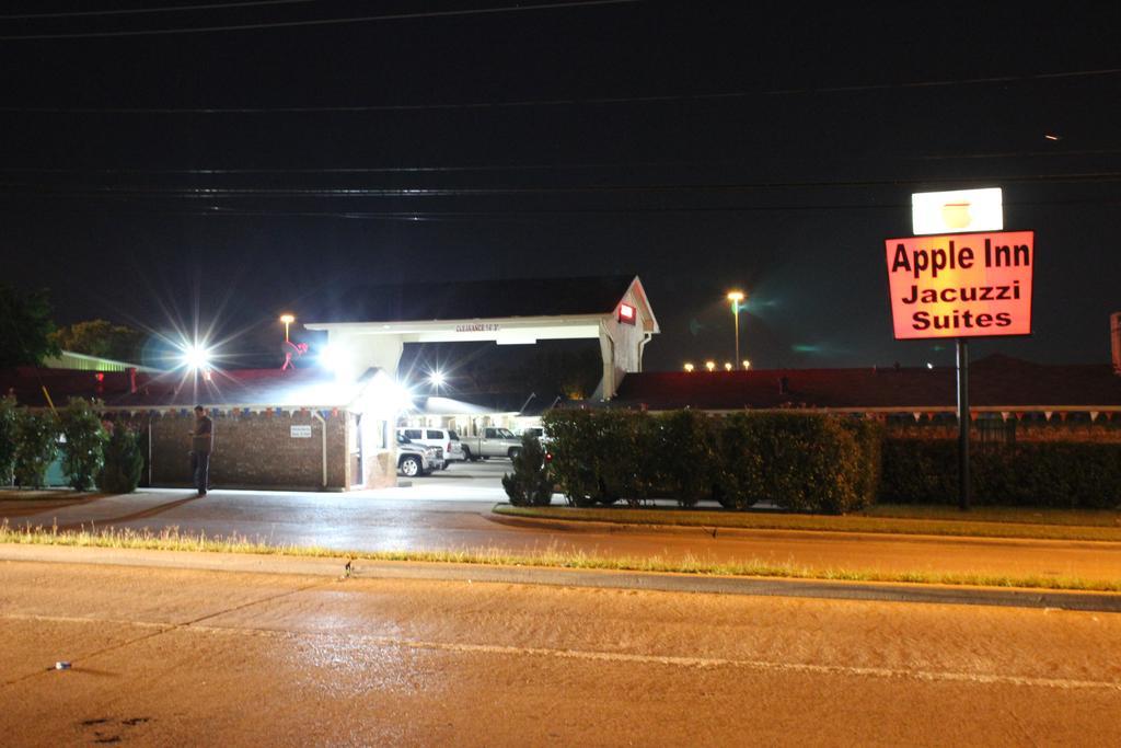 Apple Inn Duncanville Exterior photo