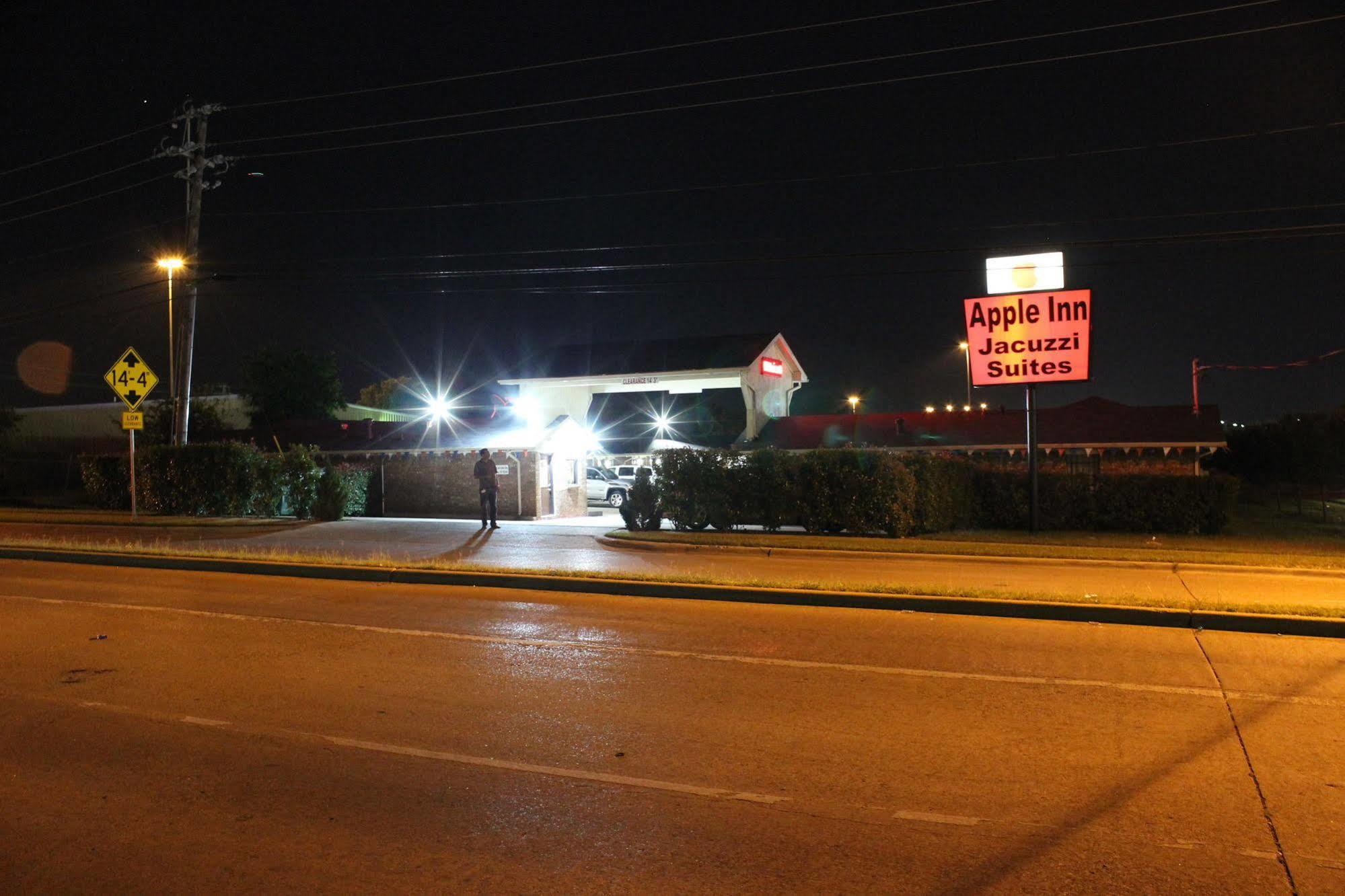 Apple Inn Duncanville Exterior photo